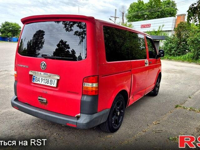 Красный Фольксваген Transporter, объемом двигателя 2 л и пробегом 402 тыс. км за 4500 $, фото 3 на Automoto.ua