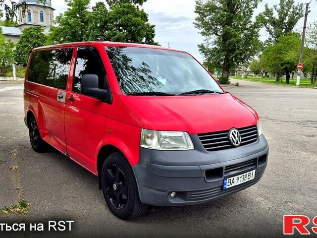 Красный Фольксваген Transporter, объемом двигателя 2 л и пробегом 402 тыс. км за 4500 $, фото 1 на Automoto.ua