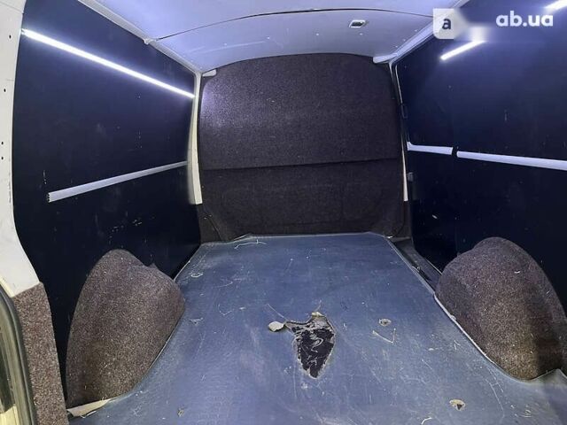 Фольксваген Transporter, объемом двигателя 2 л и пробегом 123 тыс. км за 17800 $, фото 13 на Automoto.ua