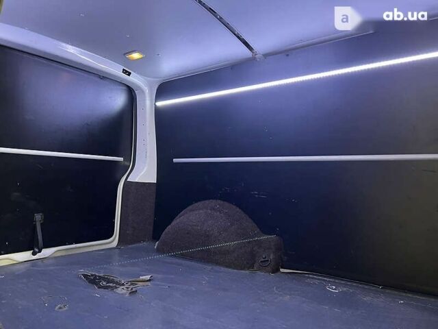 Фольксваген Transporter, объемом двигателя 2 л и пробегом 123 тыс. км за 17800 $, фото 11 на Automoto.ua