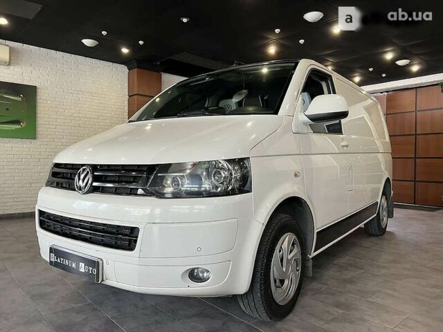 Фольксваген Transporter, объемом двигателя 2 л и пробегом 123 тыс. км за 17800 $, фото 2 на Automoto.ua