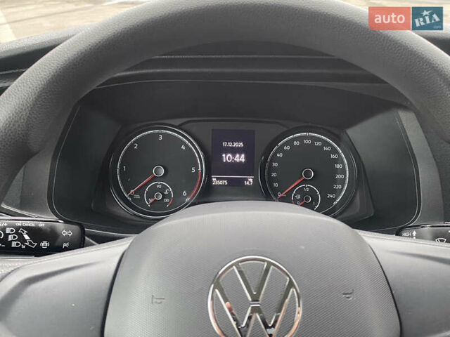 Фольксваген Transporter, объемом двигателя 1.97 л и пробегом 235 тыс. км за 26000 $, фото 21 на Automoto.ua