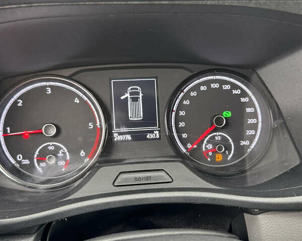 Фольксваген Transporter, объемом двигателя 1.97 л и пробегом 249 тыс. км за 27900 $, фото 21 на Automoto.ua