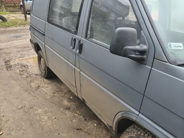 Фольксваген Transporter, объемом двигателя 2.4 л и пробегом 3 тыс. км за 2839 $, фото 5 на Automoto.ua