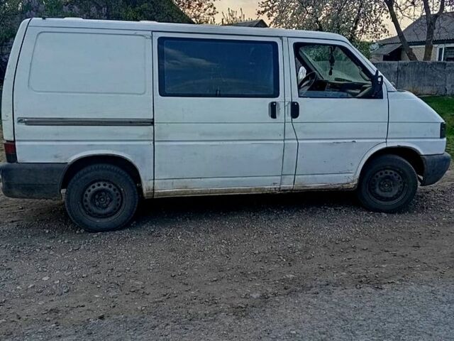 Фольксваген Transporter, объемом двигателя 1.9 л и пробегом 527 тыс. км за 2000 $, фото 3 на Automoto.ua