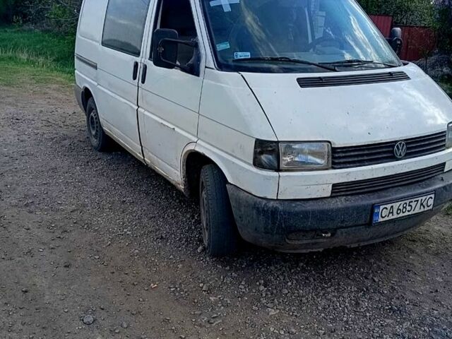 Фольксваген Transporter, объемом двигателя 1.9 л и пробегом 527 тыс. км за 2000 $, фото 1 на Automoto.ua