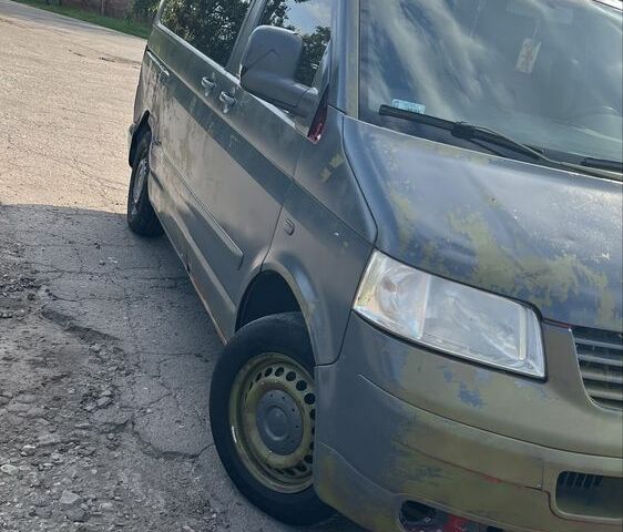 Фольксваген Transporter, объемом двигателя 1.9 л и пробегом 350 тыс. км за 3500 $, фото 1 на Automoto.ua
