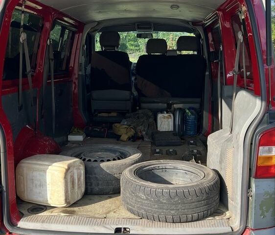 Фольксваген Transporter, объемом двигателя 1.9 л и пробегом 350 тыс. км за 3500 $, фото 5 на Automoto.ua
