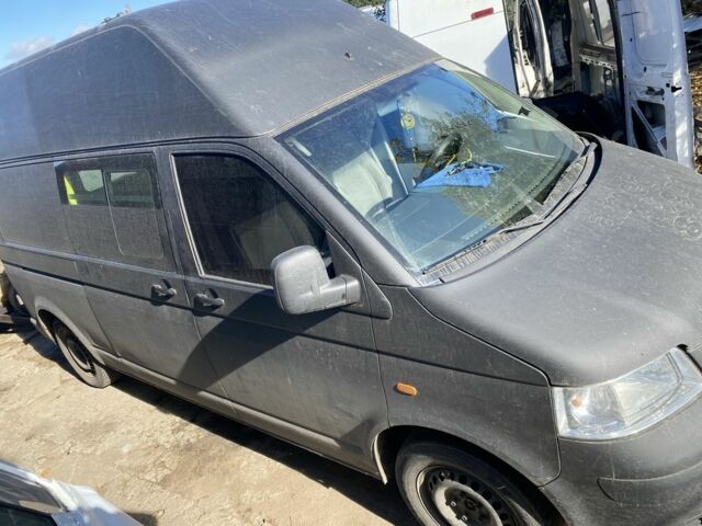 Фольксваген Transporter, об'ємом двигуна 2.5 л та пробігом 481 тис. км за 4300 $, фото 2 на Automoto.ua