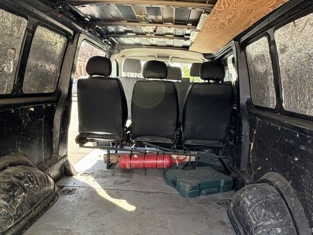 Фольксваген Transporter, объемом двигателя 2.5 л и пробегом 284 тыс. км за 6300 $, фото 2 на Automoto.ua