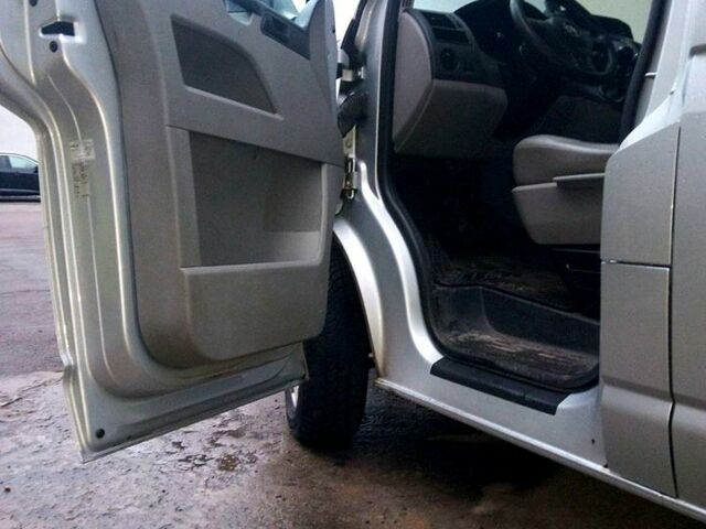 Фольксваген Transporter, объемом двигателя 2 л и пробегом 409 тыс. км за 7000 $, фото 4 на Automoto.ua