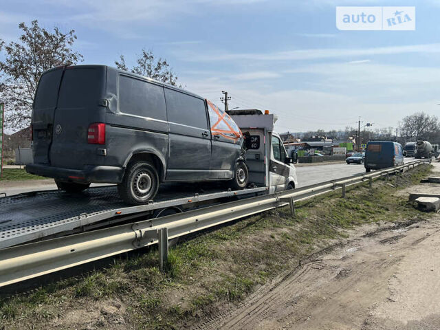 Фольксваген Transporter, об'ємом двигуна 1.97 л та пробігом 221 тис. км за 7900 $, фото 9 на Automoto.ua