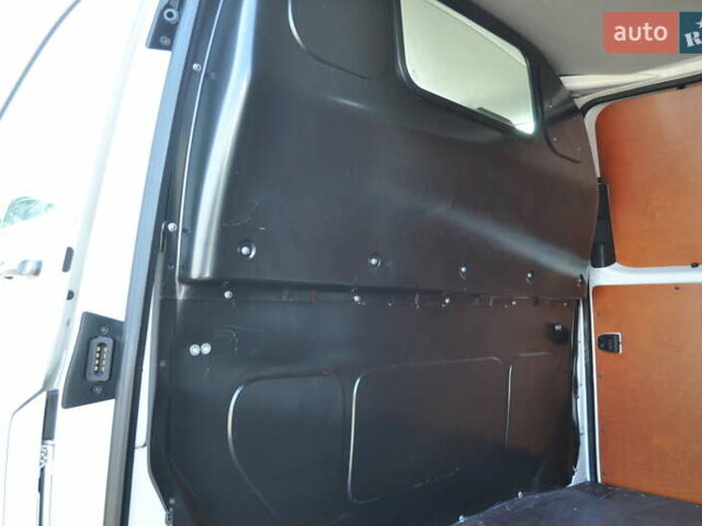 Фольксваген Transporter, объемом двигателя 1.97 л и пробегом 215 тыс. км за 26500 $, фото 24 на Automoto.ua