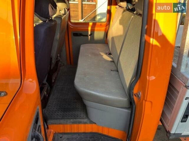 Фольксваген Transporter, объемом двигателя 1.9 л и пробегом 300 тыс. км за 1800 $, фото 2 на Automoto.ua