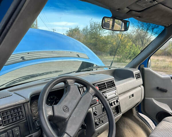 Фольксваген Transporter, объемом двигателя 2.5 л и пробегом 360 тыс. км за 2999 $, фото 12 на Automoto.ua