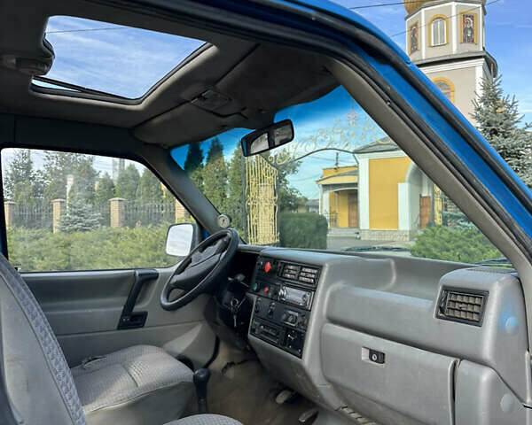 Фольксваген Transporter, объемом двигателя 2.5 л и пробегом 360 тыс. км за 2999 $, фото 7 на Automoto.ua