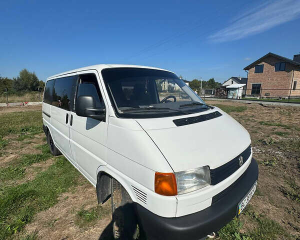 Фольксваген Transporter, объемом двигателя 2.4 л и пробегом 500 тыс. км за 5800 $, фото 1 на Automoto.ua