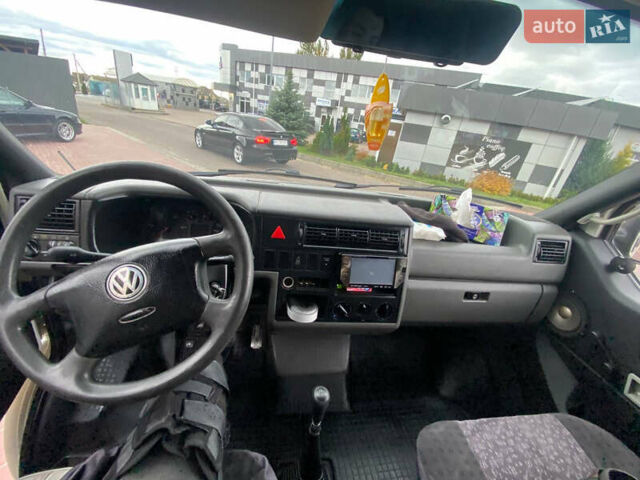 Фольксваген Transporter, объемом двигателя 1.9 л и пробегом 280 тыс. км за 6500 $, фото 5 на Automoto.ua
