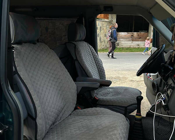 Фольксваген Transporter, объемом двигателя 2.5 л и пробегом 570 тыс. км за 6999 $, фото 19 на Automoto.ua