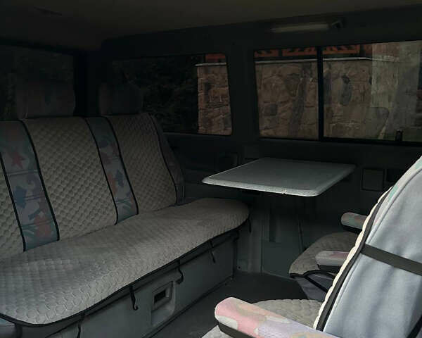 Фольксваген Transporter, объемом двигателя 2.5 л и пробегом 570 тыс. км за 6999 $, фото 16 на Automoto.ua