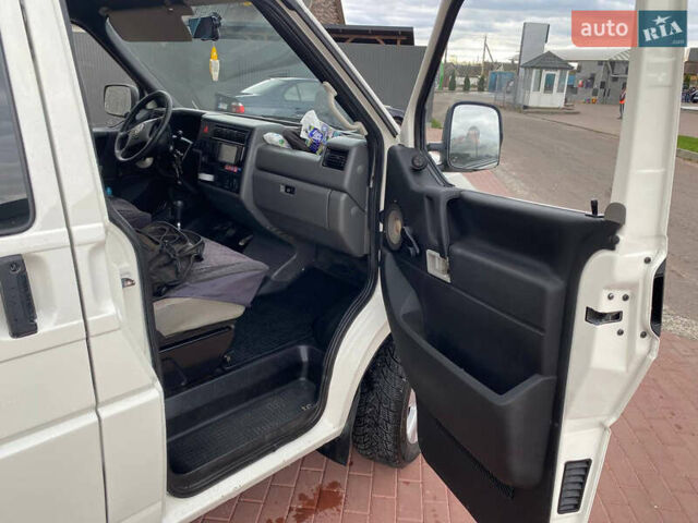 Фольксваген Transporter, объемом двигателя 1.9 л и пробегом 280 тыс. км за 6500 $, фото 3 на Automoto.ua