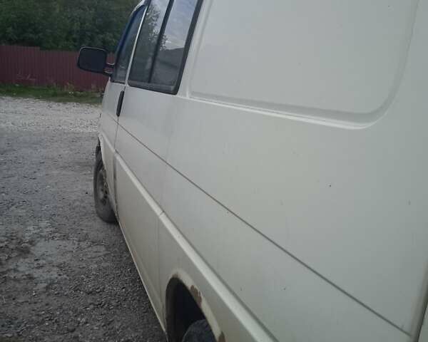 Фольксваген Transporter, объемом двигателя 1.9 л и пробегом 420 тыс. км за 5199 $, фото 2 на Automoto.ua