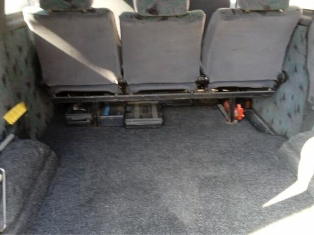 Фольксваген Transporter, об'ємом двигуна 2.5 л та пробігом 367 тис. км за 4600 $, фото 4 на Automoto.ua