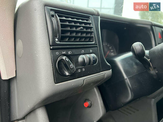 Фольксваген Transporter, объемом двигателя 2.5 л и пробегом 387 тыс. км за 6750 $, фото 18 на Automoto.ua
