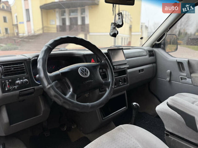 Фольксваген Transporter, объемом двигателя 1.9 л и пробегом 430 тыс. км за 3500 $, фото 2 на Automoto.ua