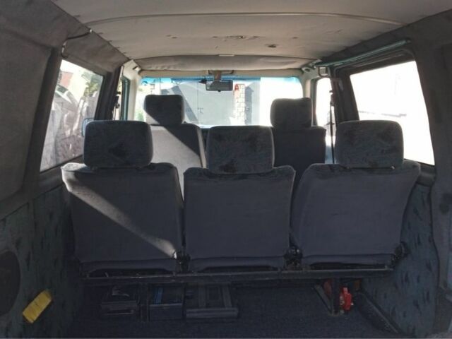 Фольксваген Transporter, об'ємом двигуна 2.5 л та пробігом 367 тис. км за 4600 $, фото 3 на Automoto.ua