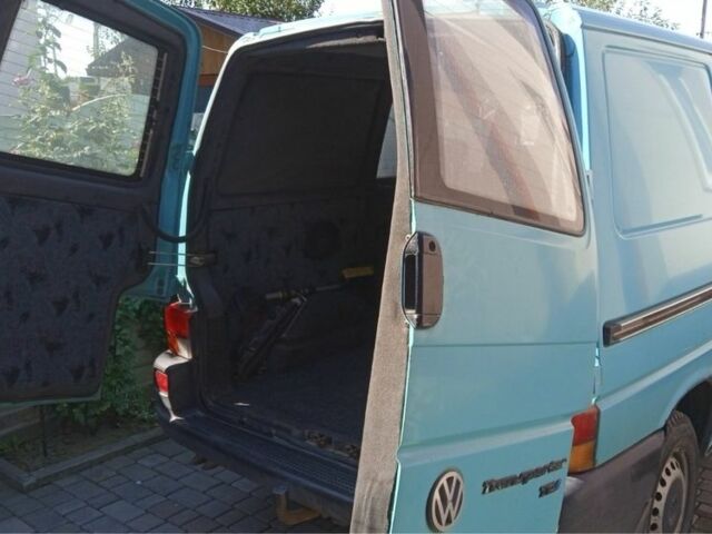 Фольксваген Transporter, об'ємом двигуна 2.5 л та пробігом 367 тис. км за 4600 $, фото 2 на Automoto.ua