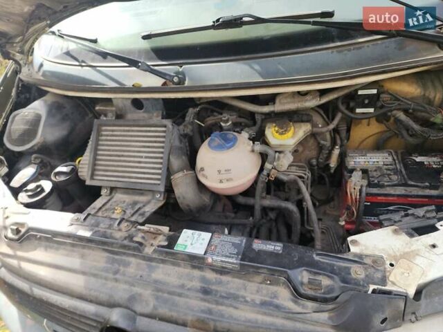 Фольксваген Transporter, объемом двигателя 2.5 л и пробегом 305 тыс. км за 2536 $, фото 2 на Automoto.ua