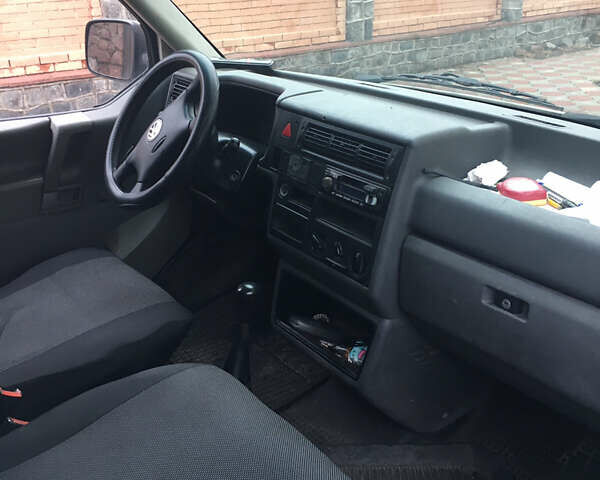 Фольксваген Transporter, объемом двигателя 2.5 л и пробегом 470 тыс. км за 6100 $, фото 6 на Automoto.ua