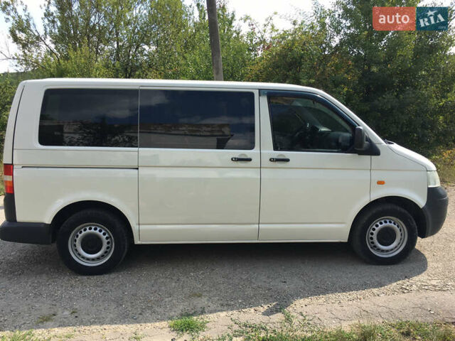Фольксваген Transporter, объемом двигателя 2.5 л и пробегом 330 тыс. км за 8400 $, фото 4 на Automoto.ua