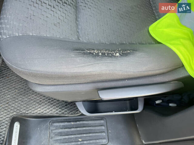 Фольксваген Transporter, об'ємом двигуна 2.5 л та пробігом 285 тис. км за 12499 $, фото 11 на Automoto.ua