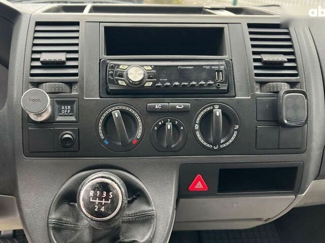 Фольксваген Transporter, об'ємом двигуна 1.9 л та пробігом 299 тис. км за 8900 $, фото 10 на Automoto.ua