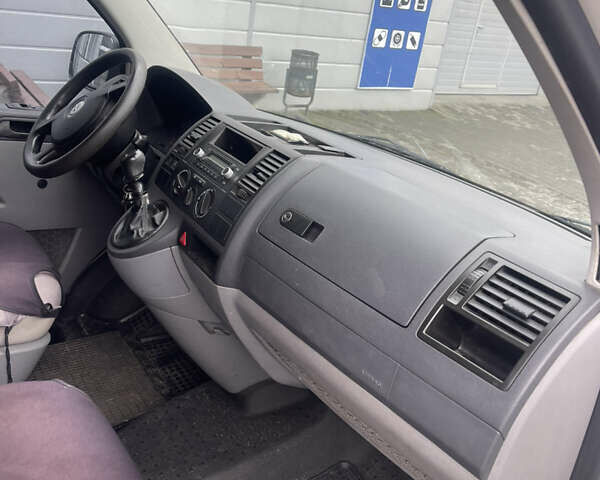 Фольксваген Transporter, объемом двигателя 2.5 л и пробегом 220 тыс. км за 7300 $, фото 7 на Automoto.ua