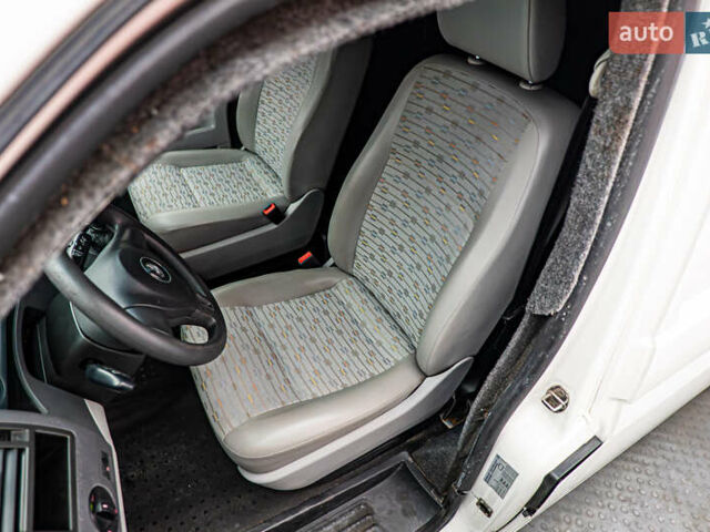 Фольксваген Transporter, объемом двигателя 2 л и пробегом 102 тыс. км за 14475 $, фото 8 на Automoto.ua