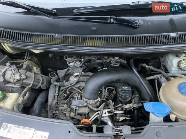 Фольксваген Transporter, объемом двигателя 2 л и пробегом 324 тыс. км за 11000 $, фото 9 на Automoto.ua