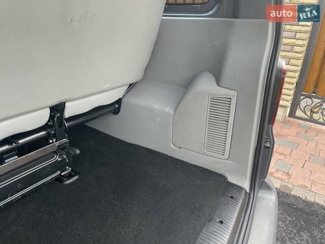 Фольксваген Transporter, об'ємом двигуна 2 л та пробігом 267 тис. км за 15300 $, фото 8 на Automoto.ua