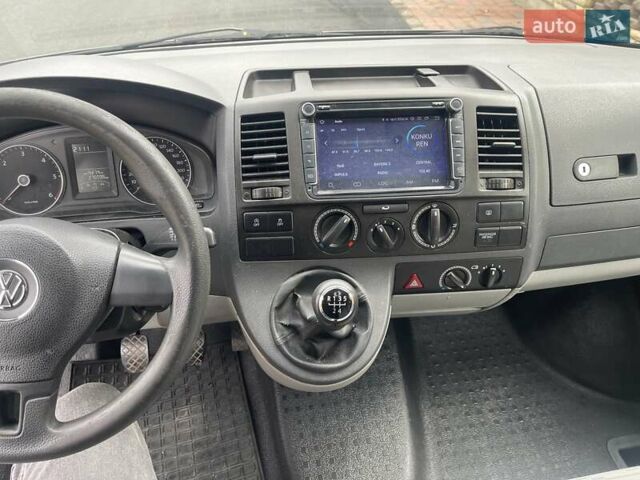 Фольксваген Transporter, об'ємом двигуна 2 л та пробігом 267 тис. км за 15300 $, фото 14 на Automoto.ua