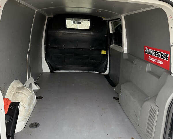 Фольксваген Transporter, объемом двигателя 2 л и пробегом 262 тыс. км за 14900 $, фото 11 на Automoto.ua