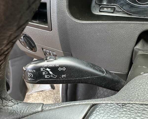 Фольксваген Transporter, об'ємом двигуна 2 л та пробігом 147 тис. км за 21200 $, фото 20 на Automoto.ua