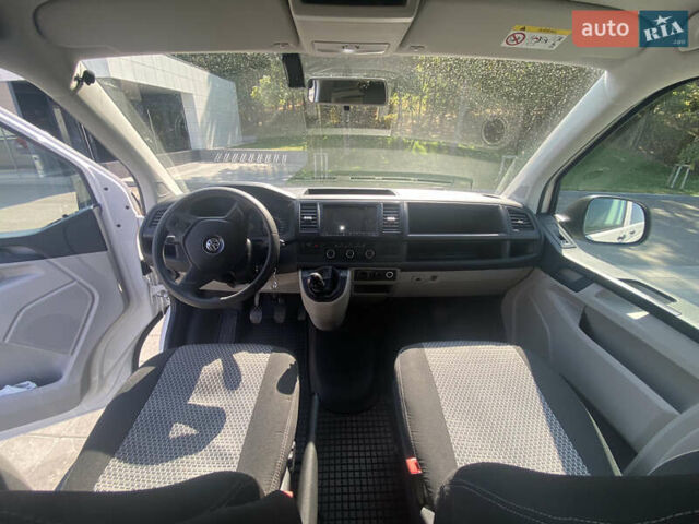 Фольксваген Transporter, объемом двигателя 1.97 л и пробегом 120 тыс. км за 27000 $, фото 5 на Automoto.ua