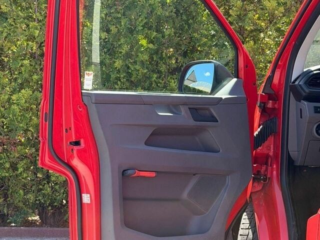 Фольксваген Transporter, объемом двигателя 2 л и пробегом 148 тыс. км за 28999 $, фото 22 на Automoto.ua