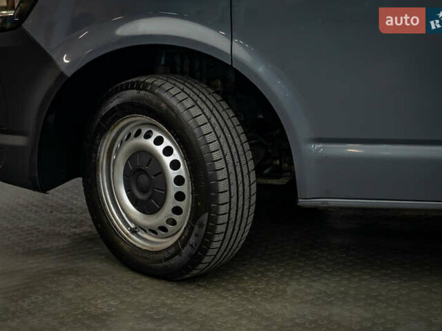 Фольксваген Transporter, об'ємом двигуна 2 л та пробігом 166 тис. км за 24761 $, фото 7 на Automoto.ua