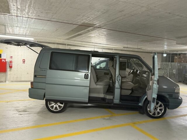 Фольксваген Transporter, объемом двигателя 2.5 л и пробегом 345 тыс. км за 4400 $, фото 3 на Automoto.ua