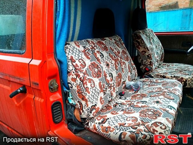 Фольксваген Transporter, об'ємом двигуна 1.9 л та пробігом 200 тис. км за 1800 $, фото 5 на Automoto.ua