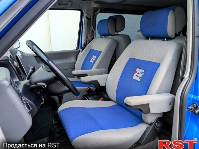 Фольксваген Transporter, объемом двигателя 2.5 л и пробегом 300 тыс. км за 2000 $, фото 4 на Automoto.ua