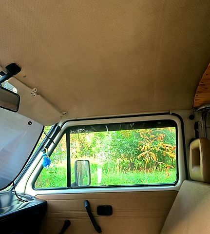 Фольксваген Transporter, объемом двигателя 1.9 л и пробегом 300 тыс. км за 555 $, фото 7 на Automoto.ua